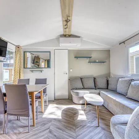 אתר קמפינג Mobilhome Siblu Les Viviers